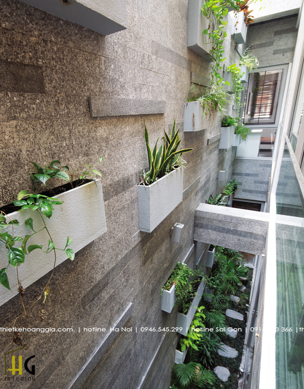 Beautiful-vertical -garden- house design1